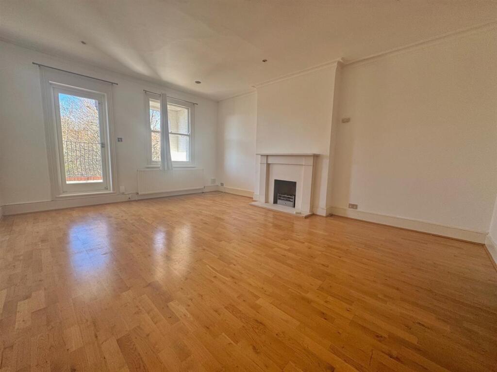 Main image of property: Langland Gardens, Hampstead, London, NW3