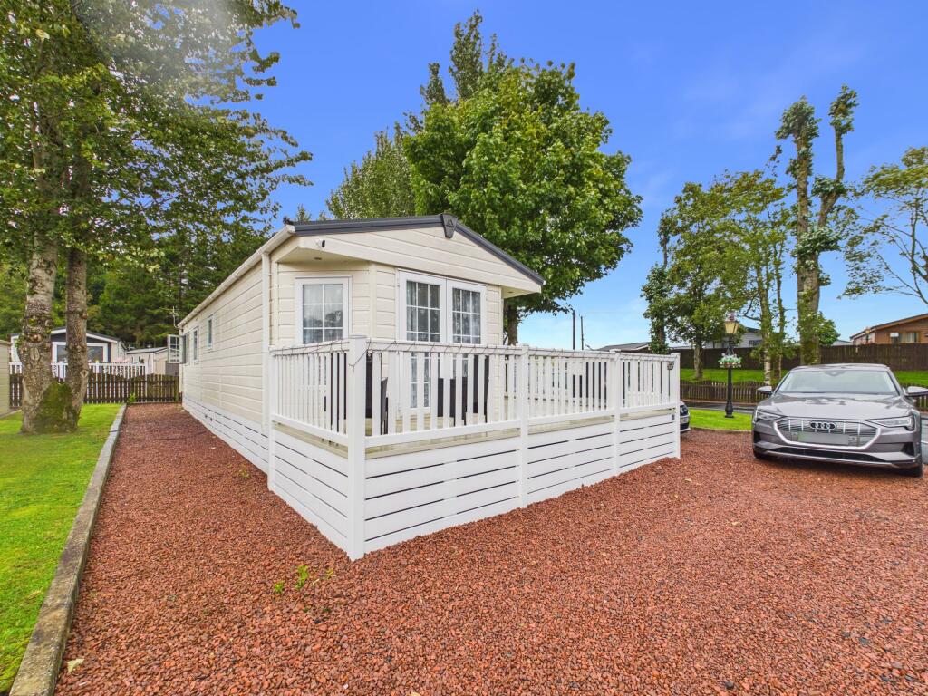Main image of property: Kingdom Park View, Ravenstruther, ML11