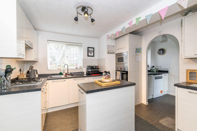Hazelwood Road, Whitley, WN1 2PE photo 4