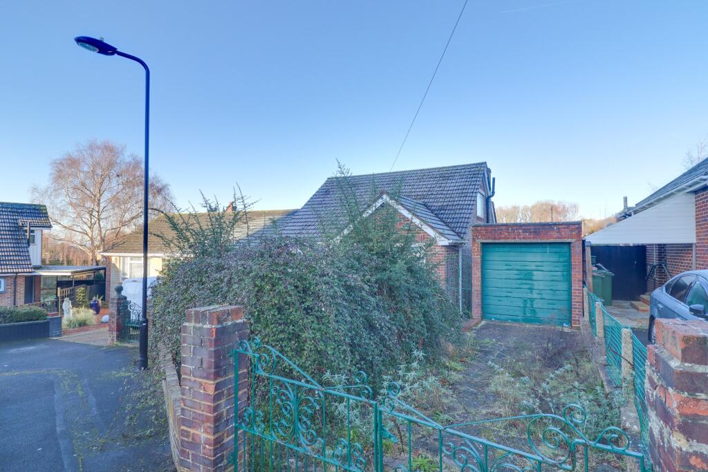 Riversdale Close, Weston photo 2