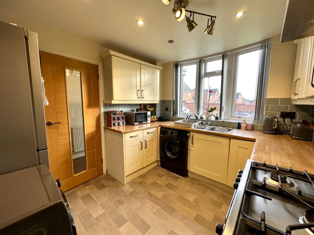 House in Walsall - View 3