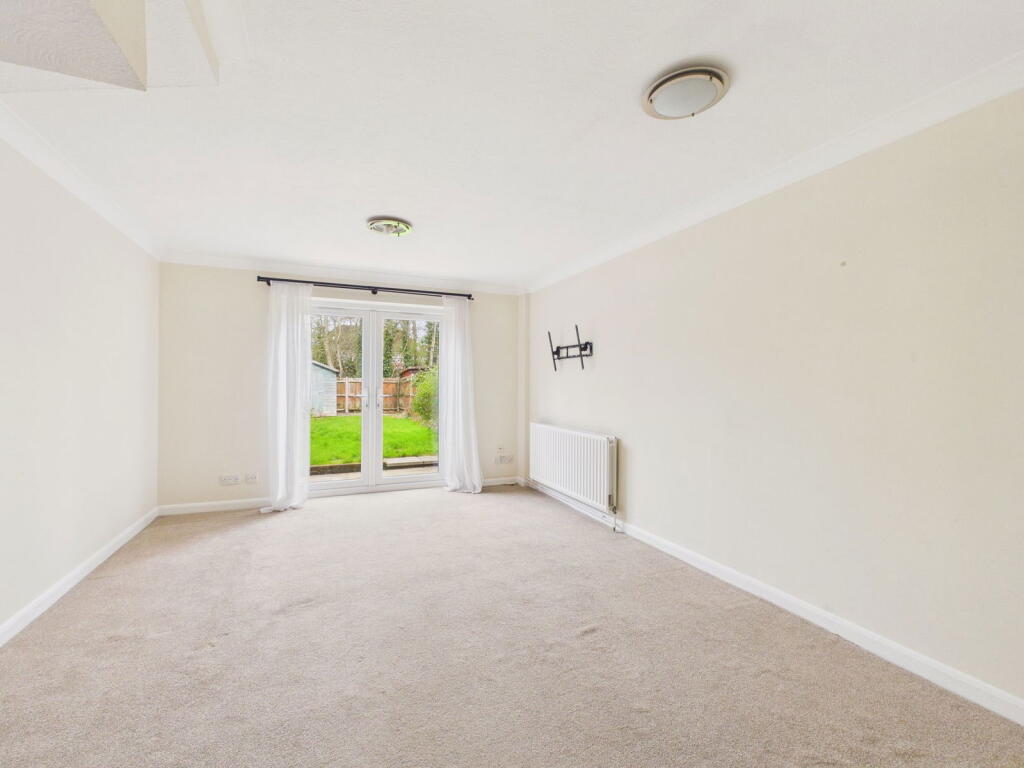 House in Horsham, North Horsham - View 2