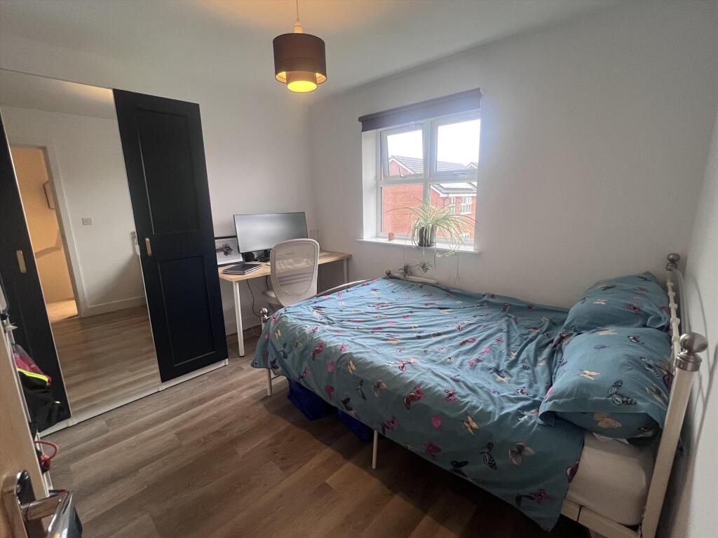 House in Chorley, Coppull - More