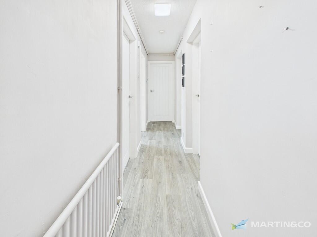 Eaton Court, St Annes FY8 photo 3