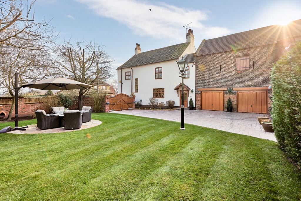 Main image of property: Doncaster Road, Whitley, DN14