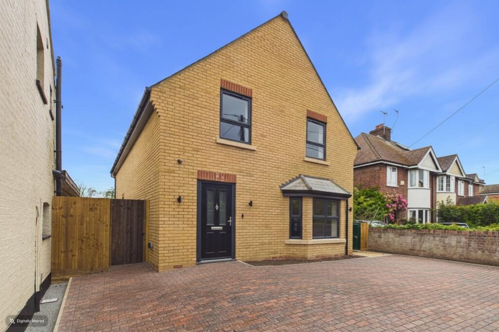 Main image of property: High Street, Great Paxton, St. Neots, Cambridgeshire, PE19