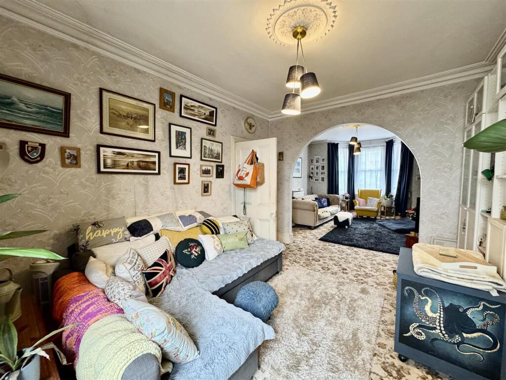 House in Ammanford - View 2