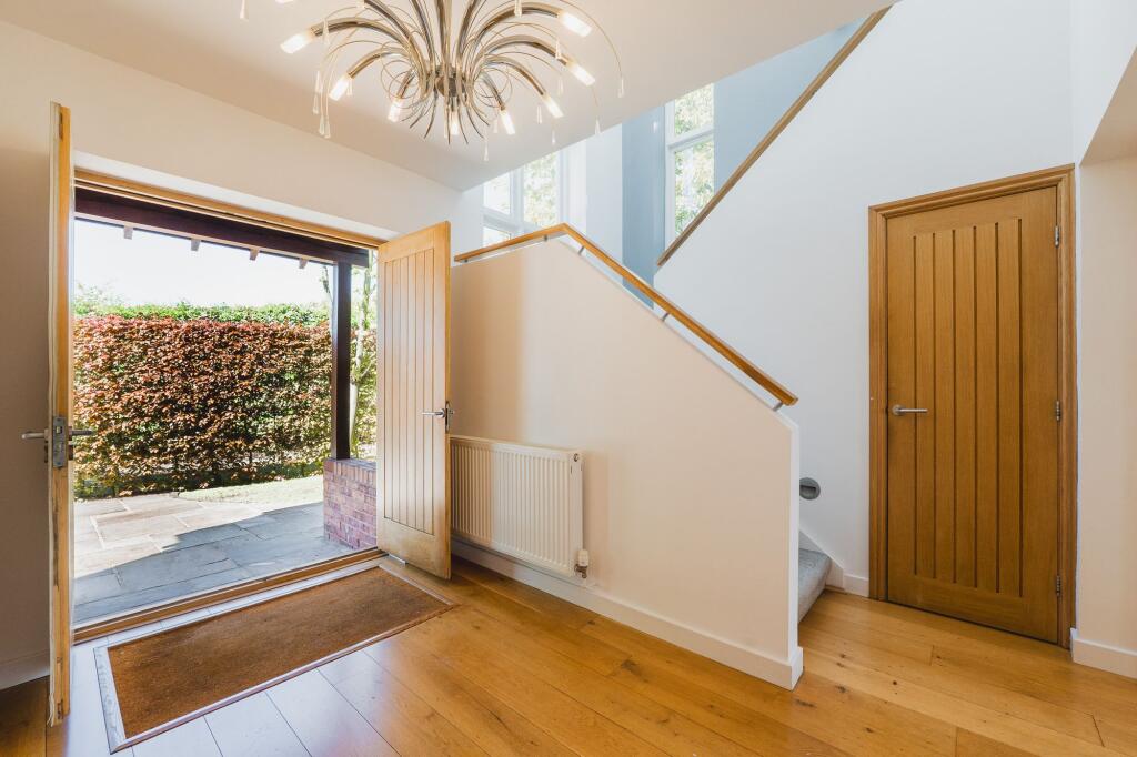 8 Southlands, Holmes Chapel, CW4 7EU photo 3