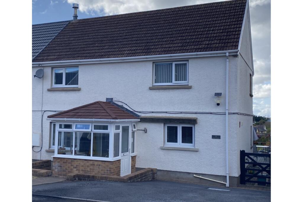 Main image of property: Pen Y Bryn, Llanelli, SA15