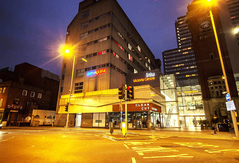 Main image of property: Flat 504, Victoria House,76 Milton Street, Nottingham, NG1 3RB