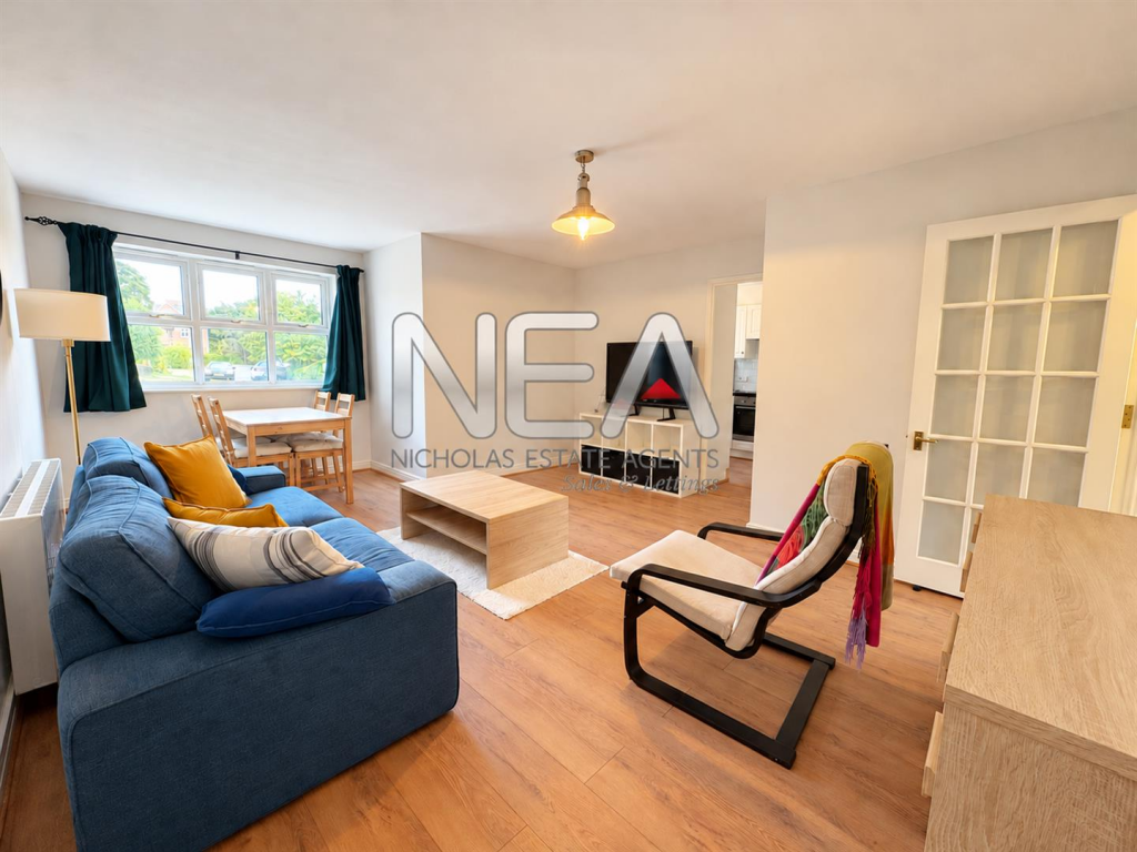 Apartment in Reading, Caversham - View 2
