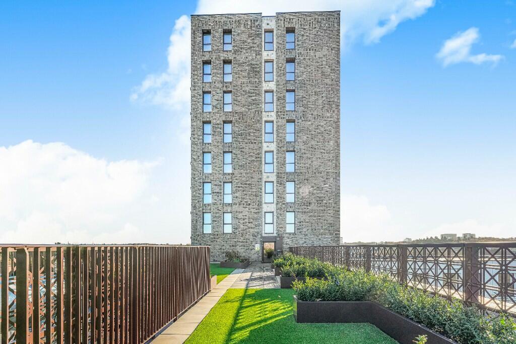 Apartment in Chelmsford - View 5