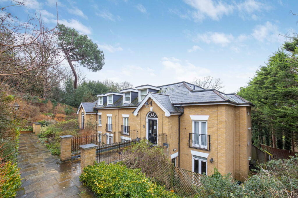 Main image of property: Beckenham Lane, Bromley, BR2
