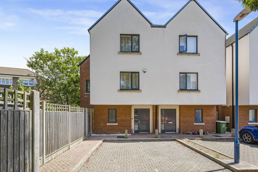 Main image of property: Chatswood Mews, Sidcup