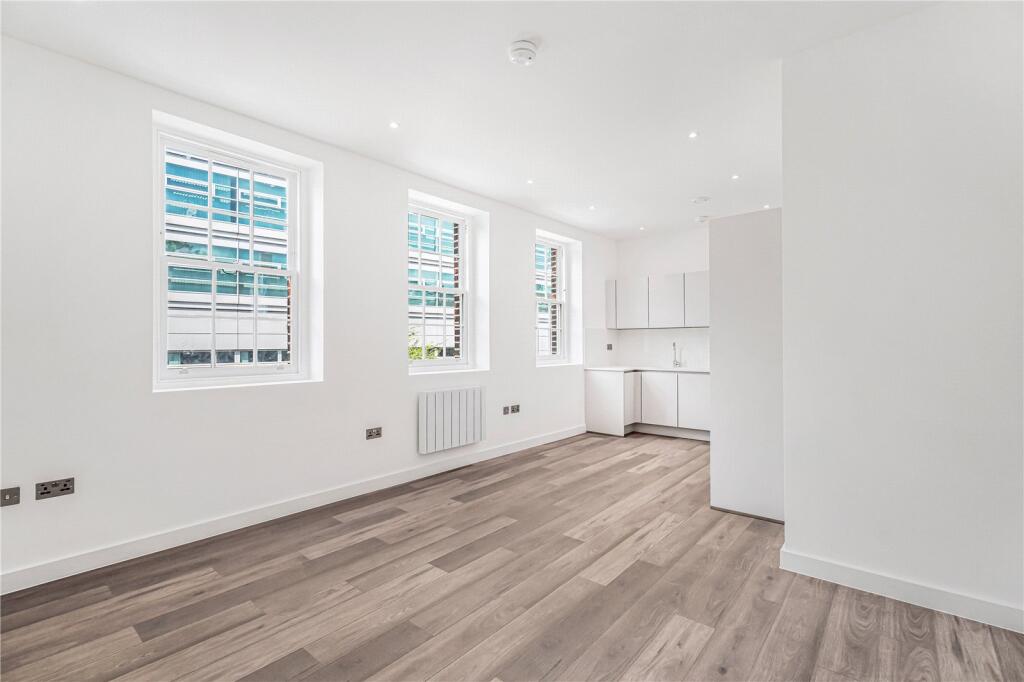Apartment in London, Hackney - View 5