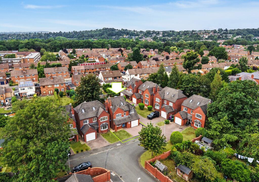 Mirbeck Close, Finchfield, Wolverhampton, WV3 - View 5