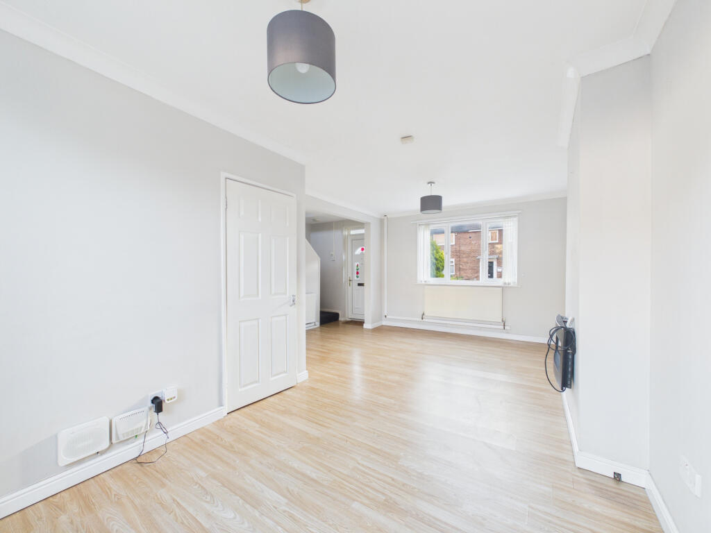 House in Hull, Bilton Grange - View 5