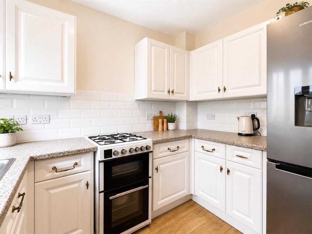 Winchester Way, Sleaford, Lincolnshire, NG34 - View 4