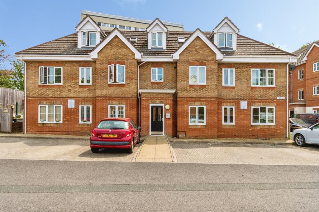 Main image of property: Seaweed Close, Southampton