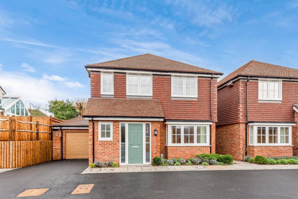 Main image of property: Twyford Rise, South Lane, Clanfield, Hampshire