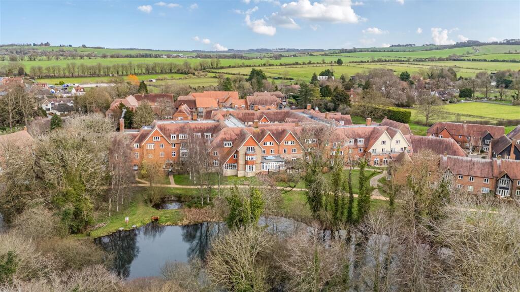 Main image of property: South Street, Letcombe Regis, OX12