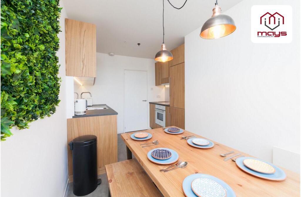 Apartment in London - View 5