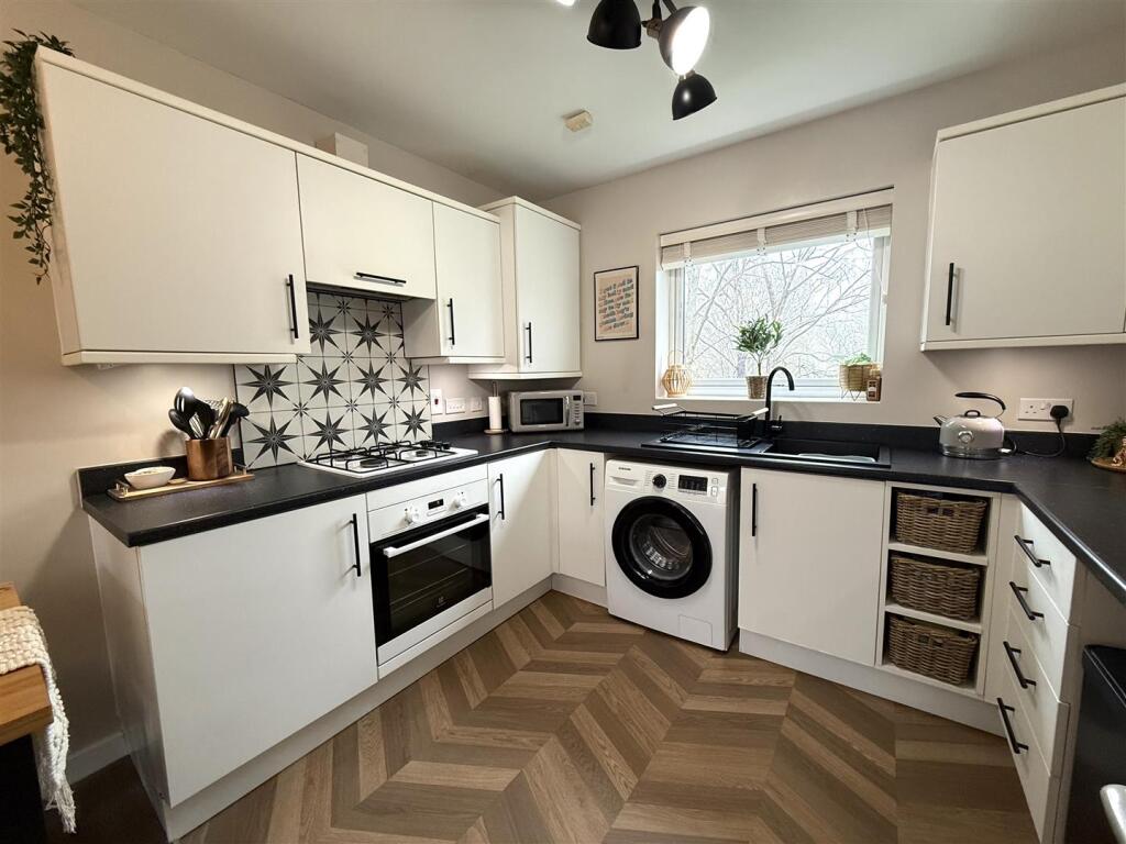 Langley Way, Hawksyard, Rugeley photo 2