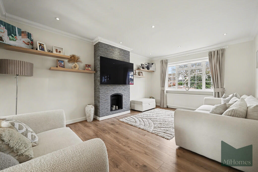 Main image of property: Billy Lows Lane, Potters Bar