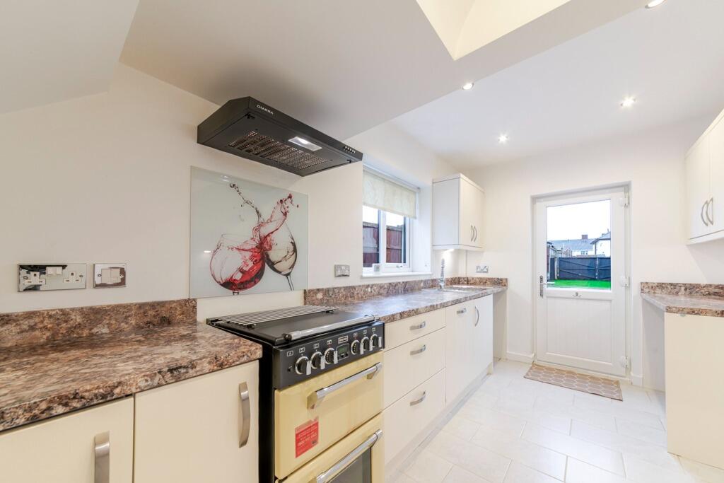 Leaches Lane, Mancot, Deeside, Flintshire, CH5 2EJ photo 2