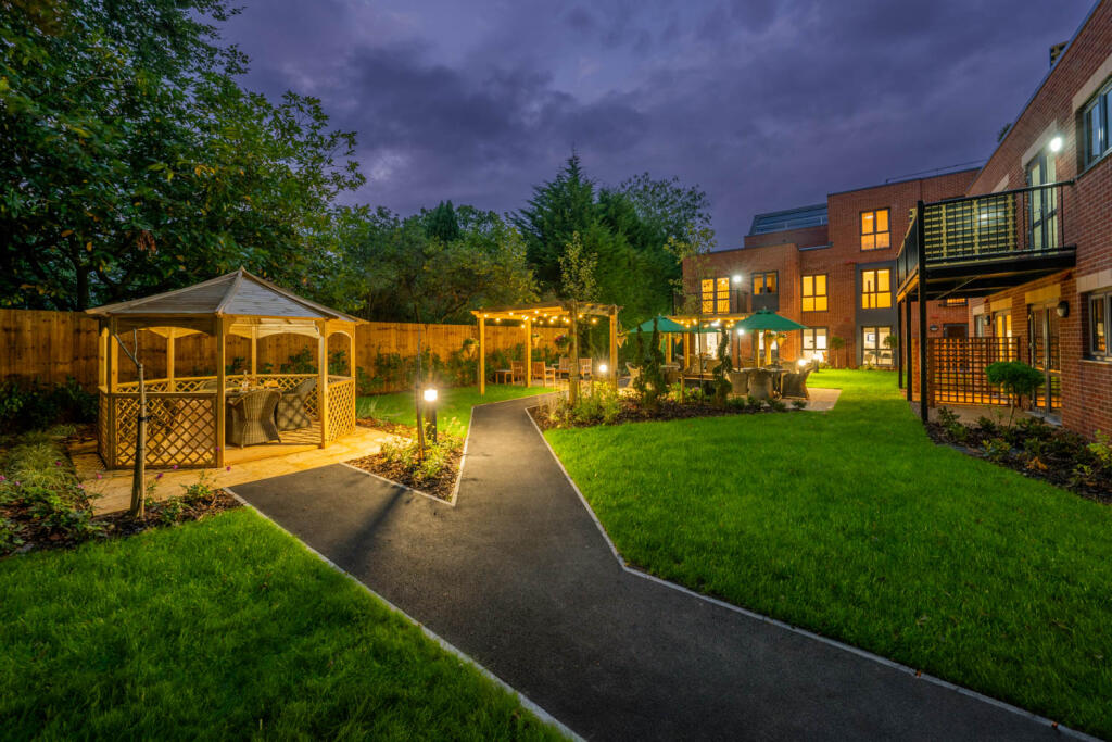 Apartment in Manchester - More