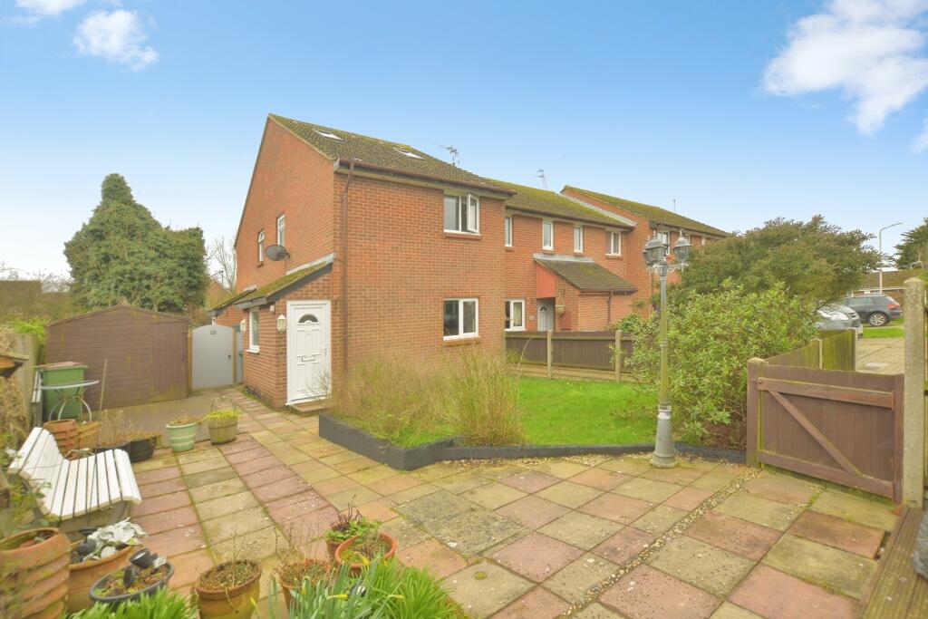 Main image of property: Carey Close, New Romney, TN28