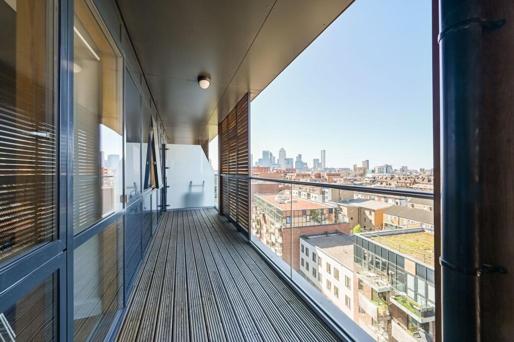 Apartment in London - View 5