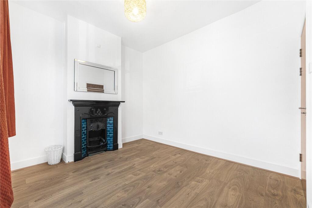 4 bedroom terraced house for rent