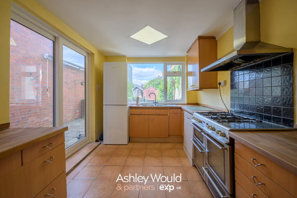 Ross, Rowley Regis, B65 8BW photo 4
