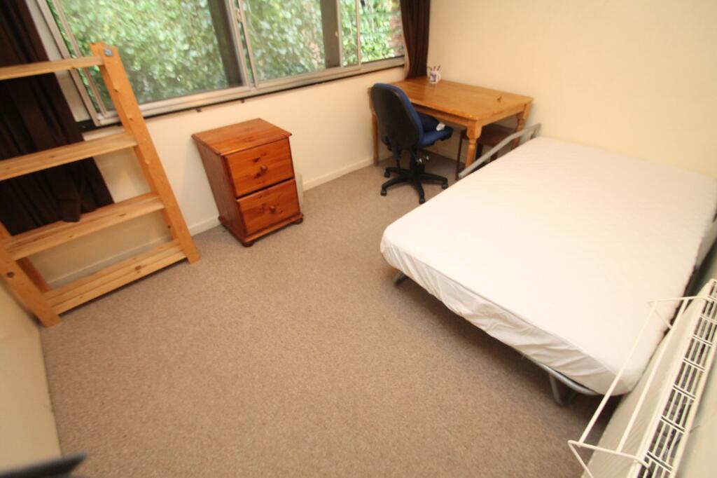 4 bedroom house for rent