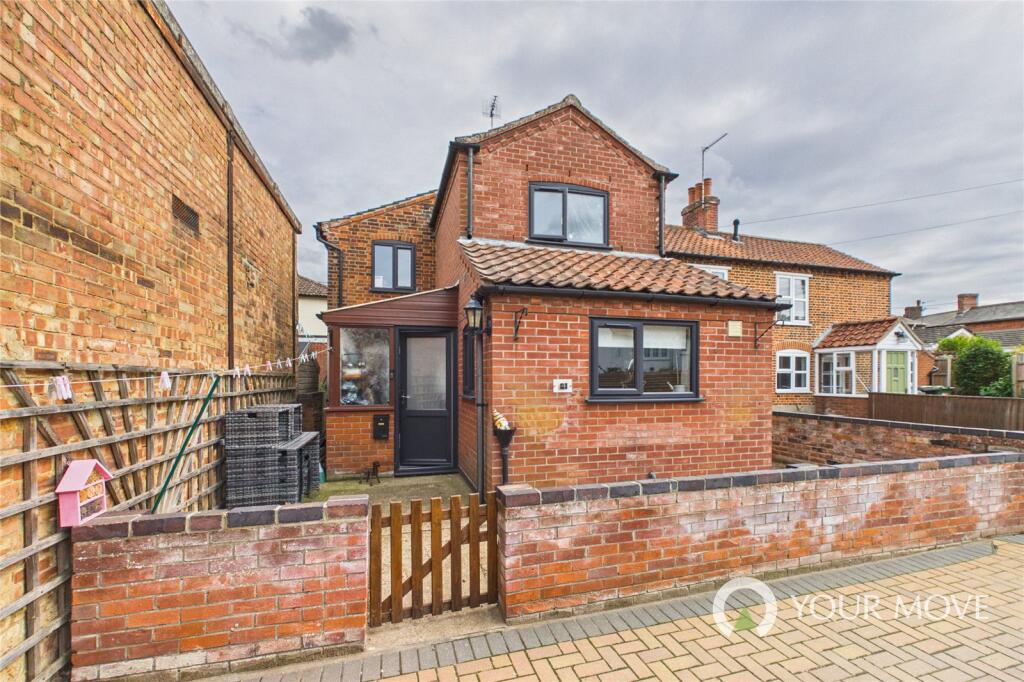 Main image of property: Neeches Yard, Fen Lane, Beccles, Suffolk, NR34