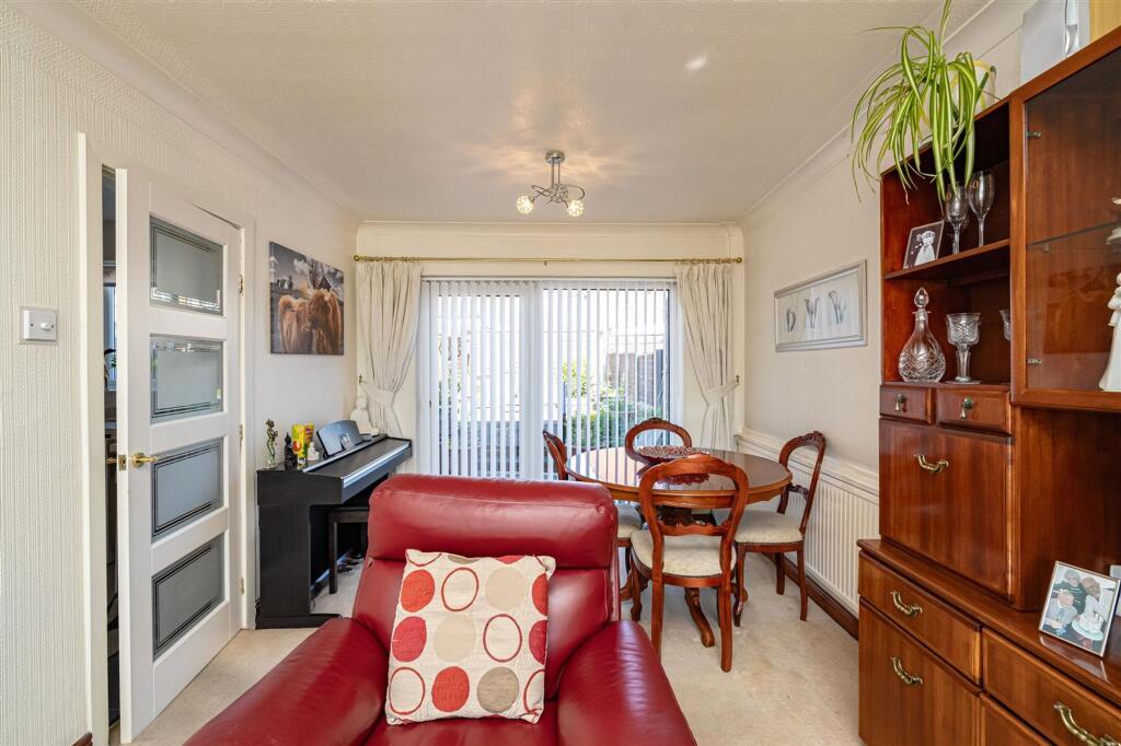 House in Wigan, Greater Manchester - More