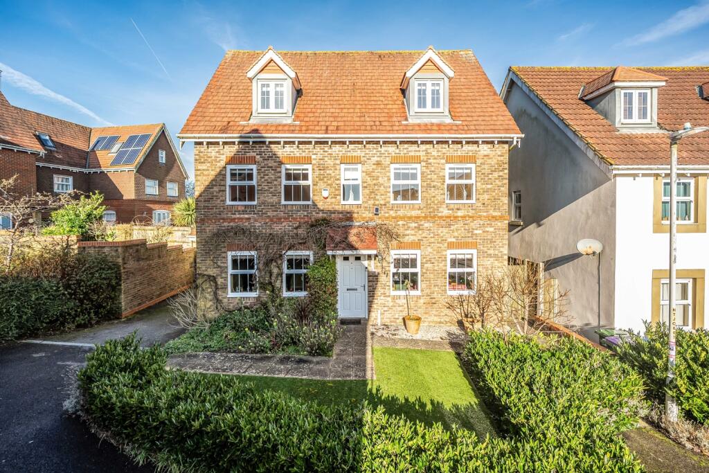 Main image of property: Trunley Way, Hawkinge, CT18