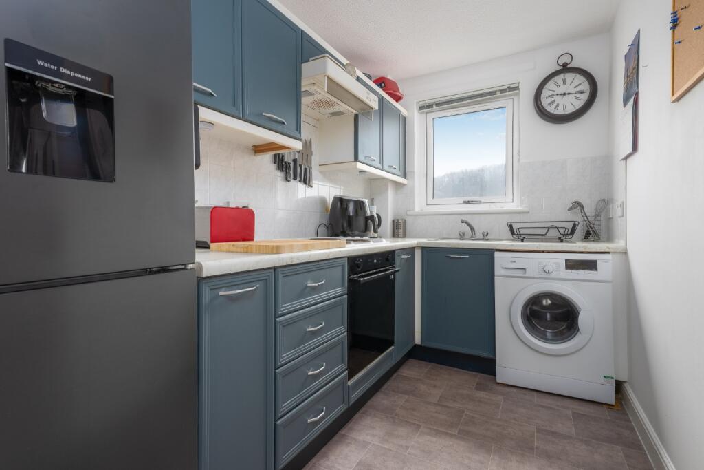 17, The Moorings, Dalgety Bay, KY11 photo 4