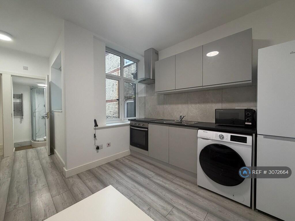 Main image of property: Golders Way, London, NW11
