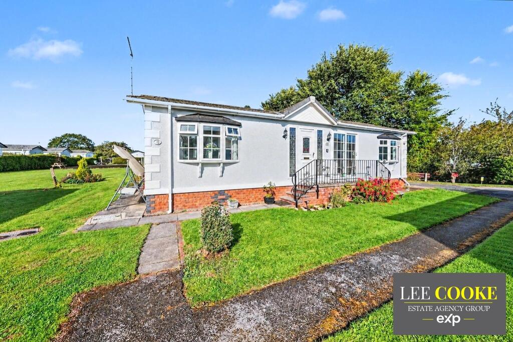 House in Stoke-on-Trent - View 5