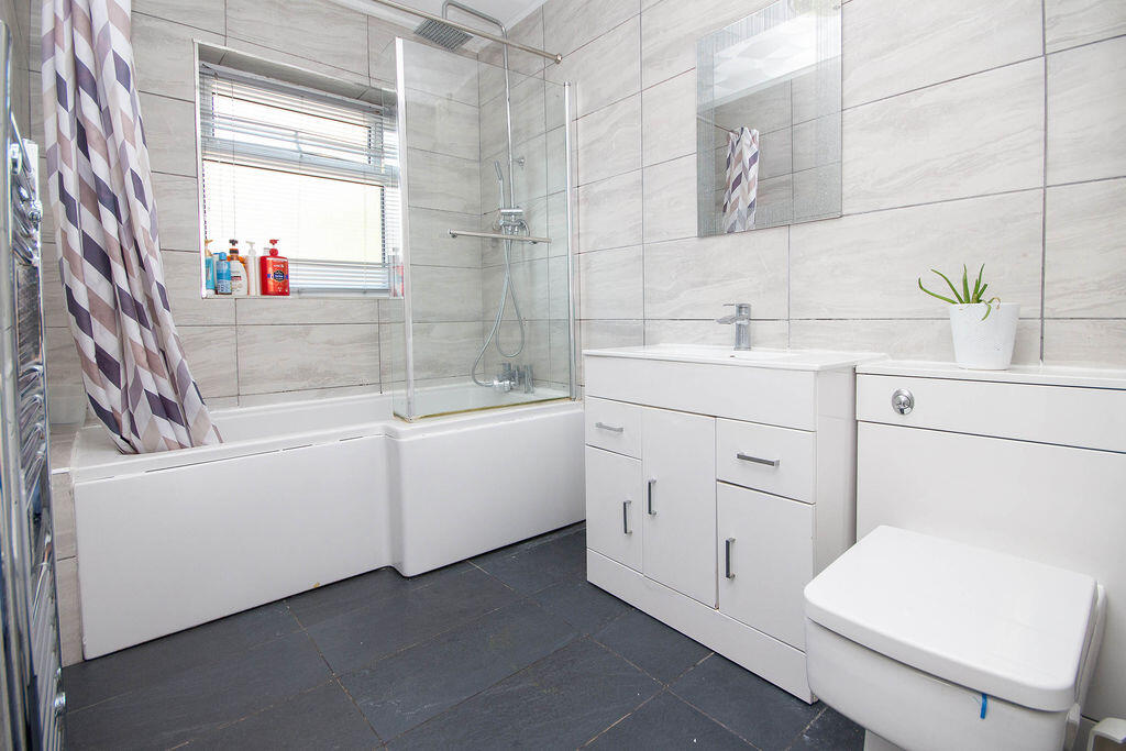 House in Southampton, Totton - View 4