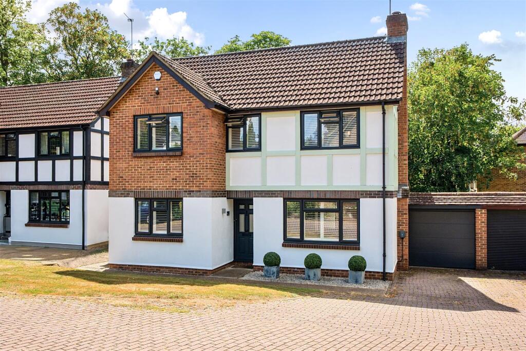 Main image of property: THE CEDARS, ASHTEAD/LEATHERHEAD