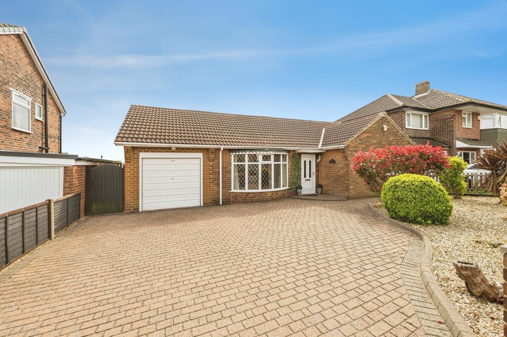 Main image of property: Highdale, DEWSBURY