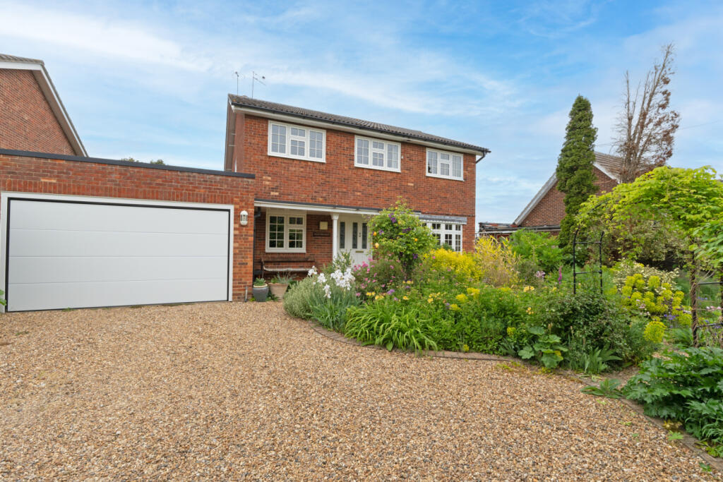 Main image of property: Causeway End Road, Felsted, Dunmow, Essex, CM6