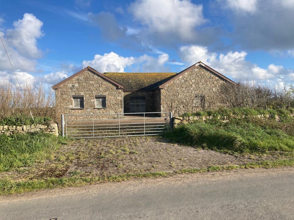 Main image of property: Bosvine Farm, Bosvine Bungalow, Penzance, Sennen, TR19 7AP