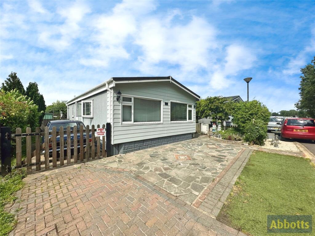 Main image of property: The Spur, The Dome Village, Hockley, Essex, SS5