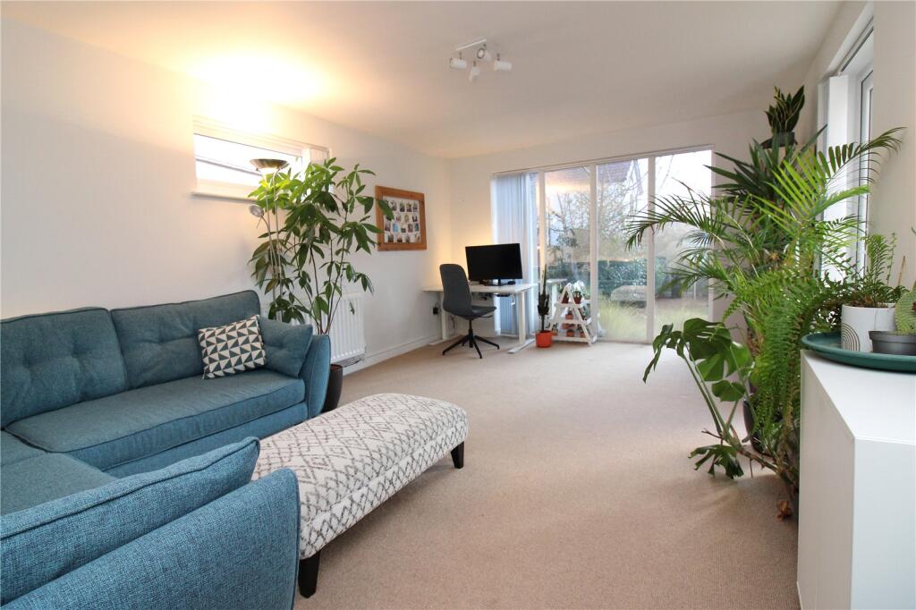 House in Portsmouth - More