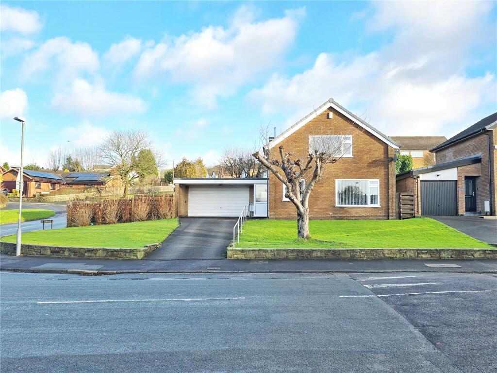 4-bed detached on Laneside Road, Haslingden, Rossendale, BB4, £385,000