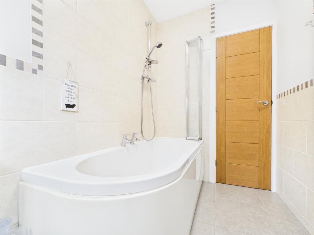 House in Harrogate - More